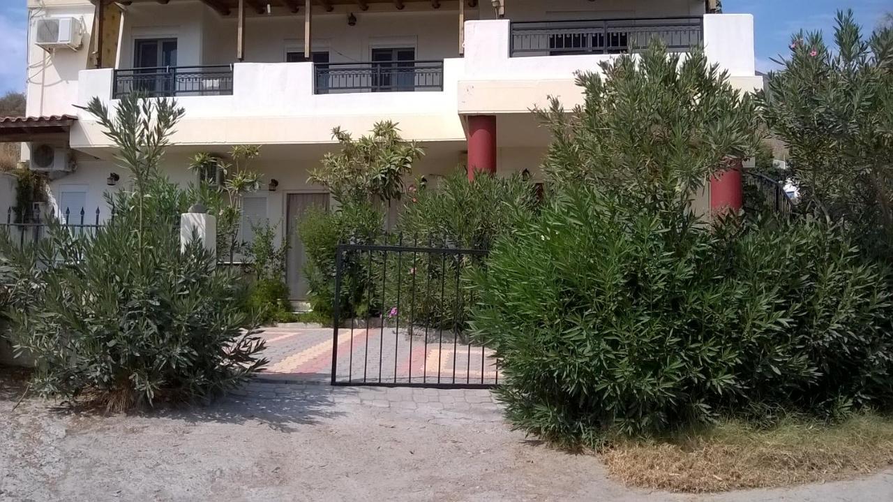 فيلا Sifis Pirounakis Anatoli Léntas المظهر الخارجي الصورة